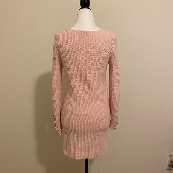 Dynamite Winter Dress - Picture 6 of 7